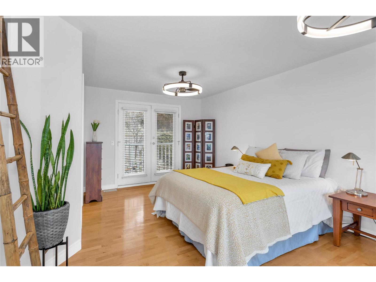 809 Toovey Road, Kelowna