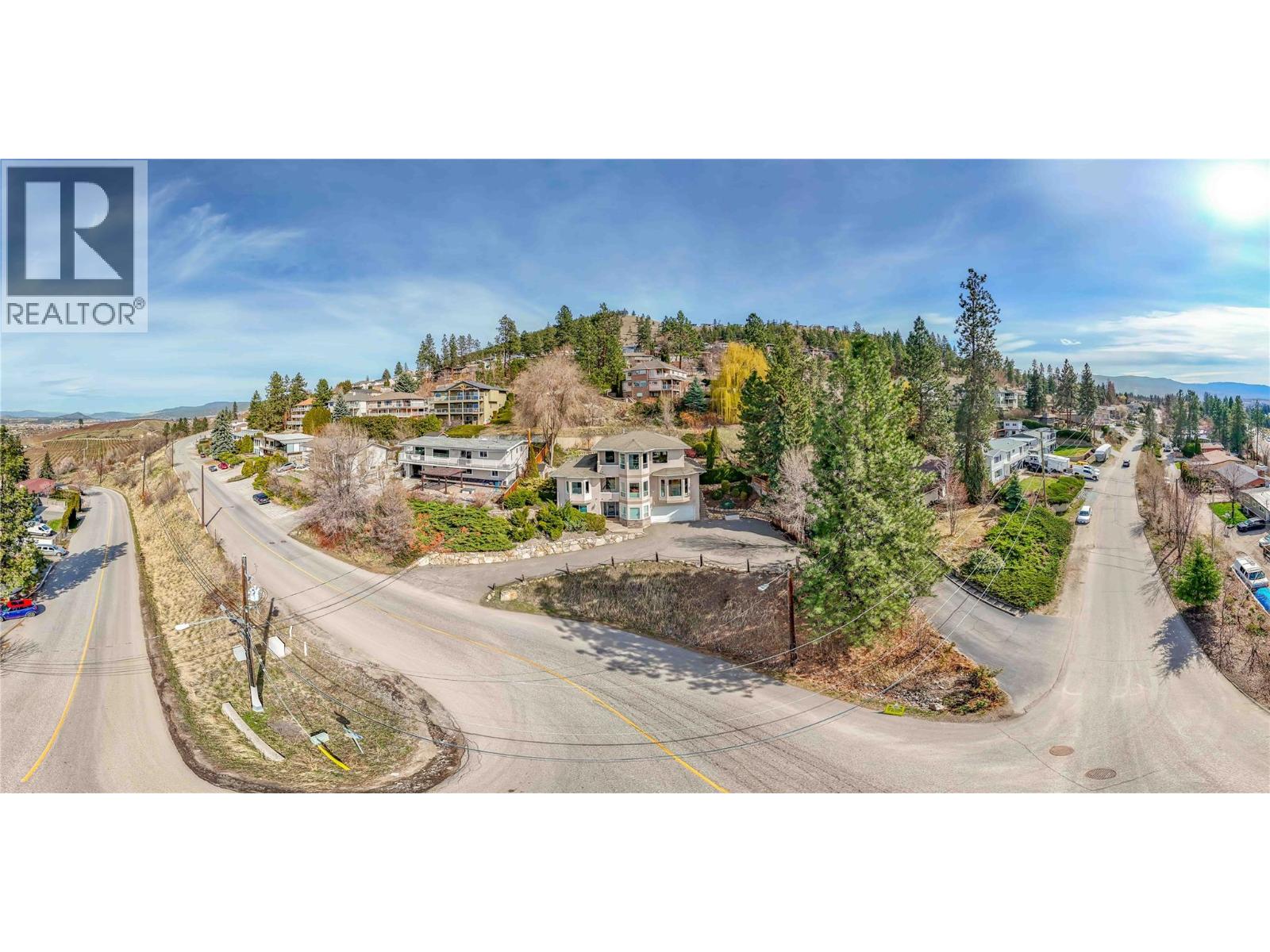 809 Toovey Road, Kelowna
