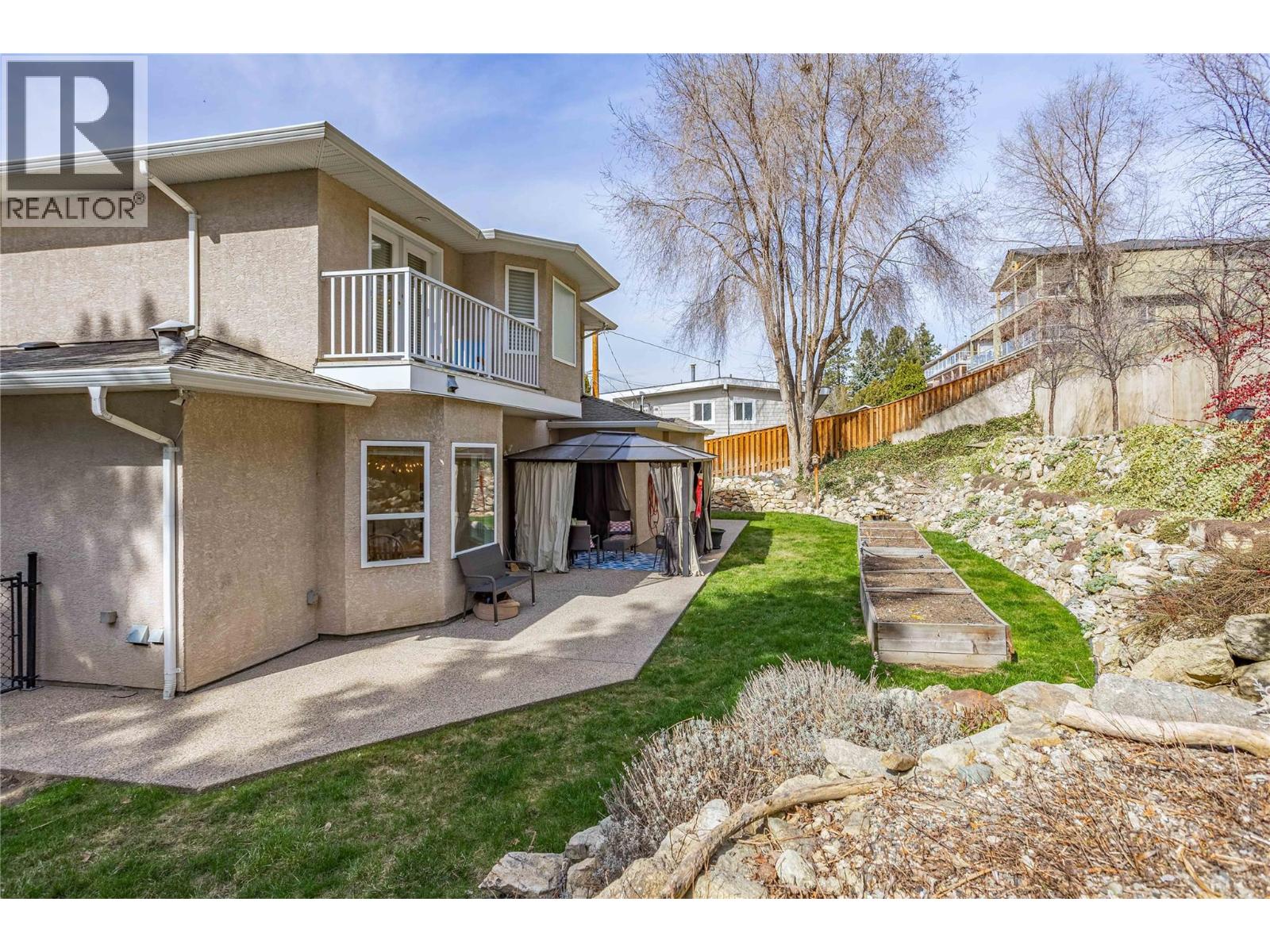809 Toovey Road, Kelowna