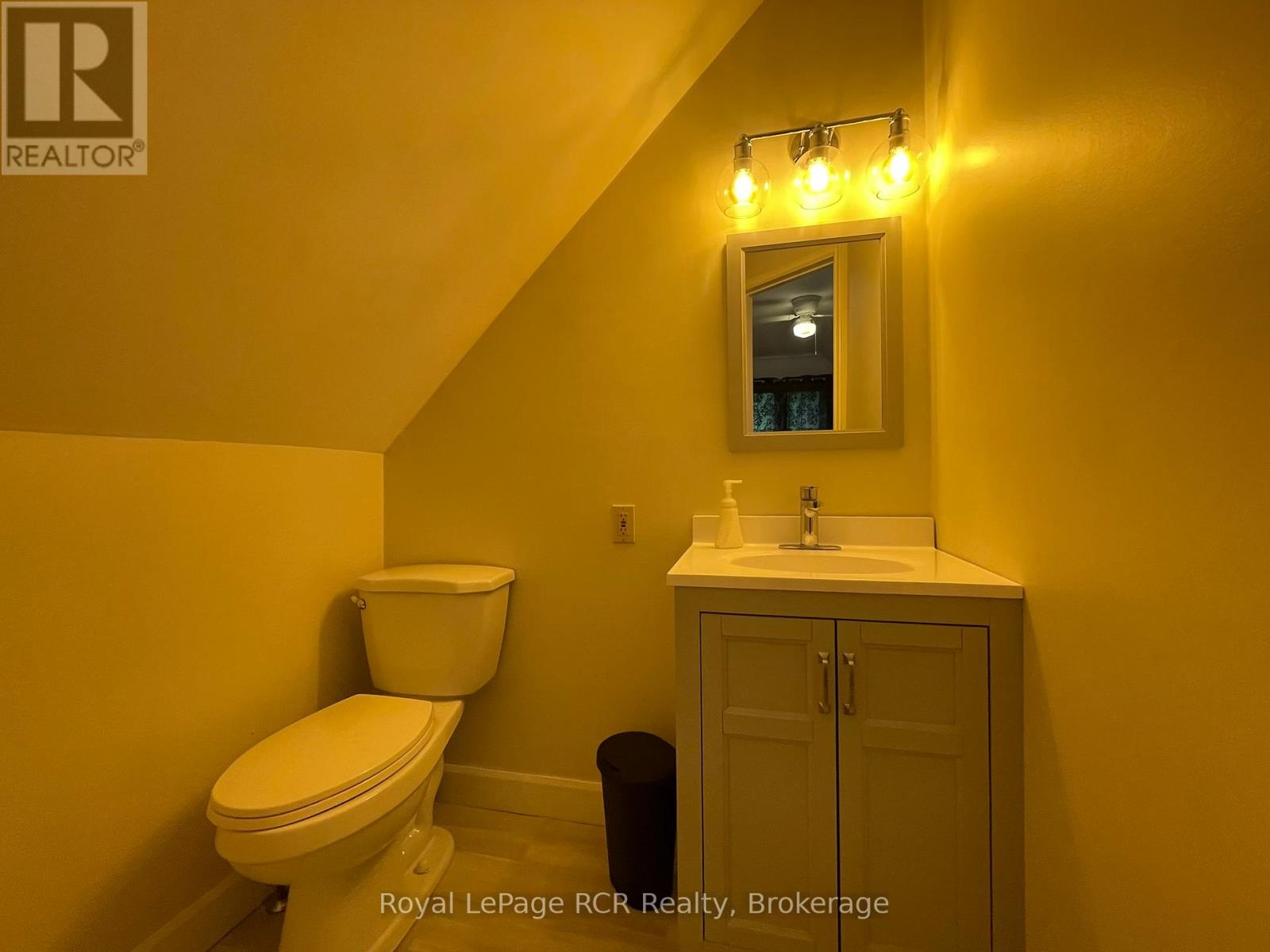 121 COLLINGWOOD STREET - 28