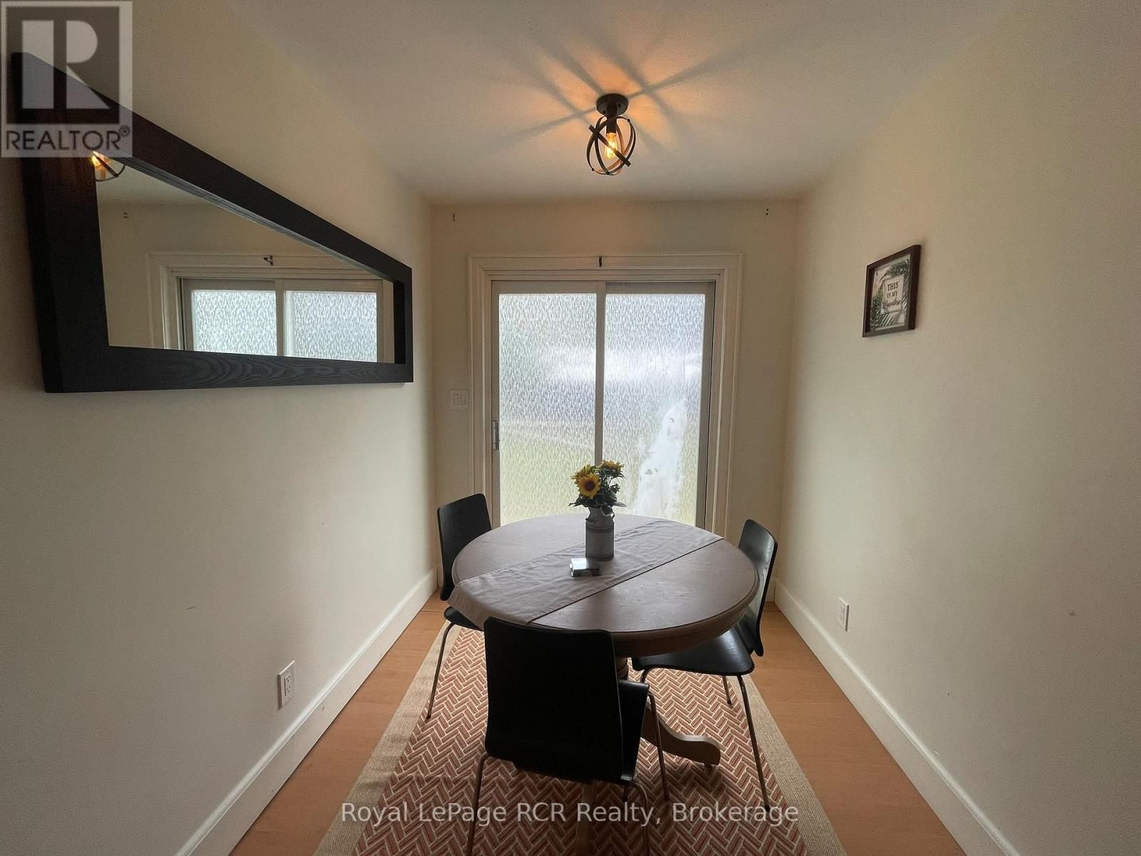 121 COLLINGWOOD STREET - 19