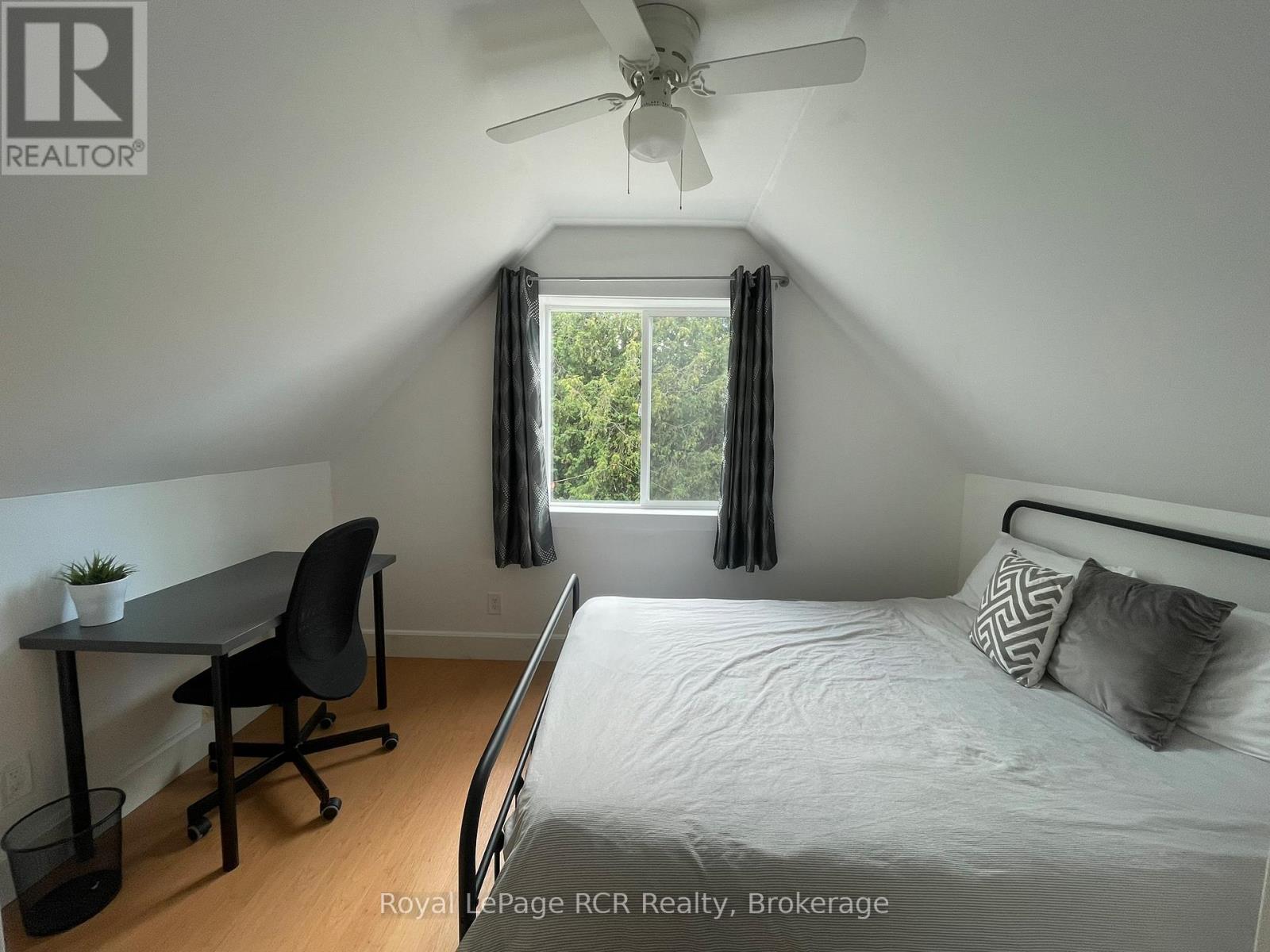 121 COLLINGWOOD STREET - 26
