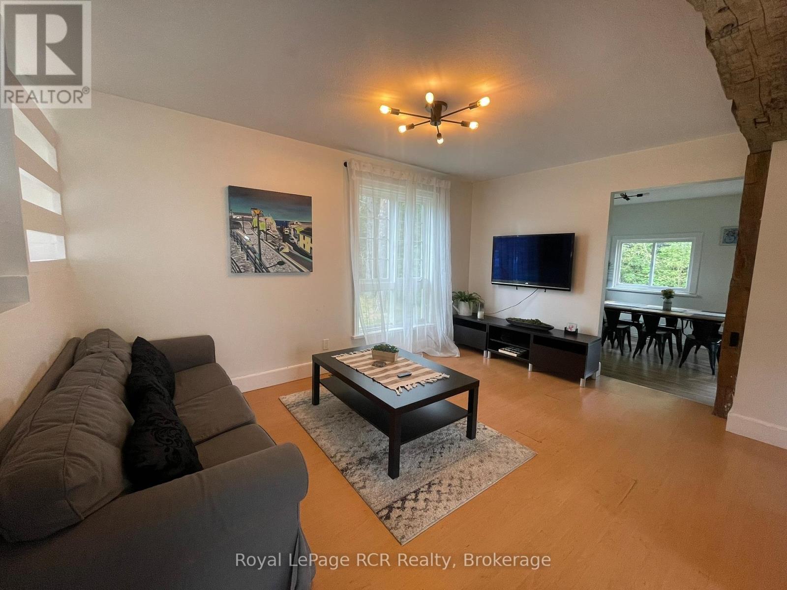 121 COLLINGWOOD STREET - 8