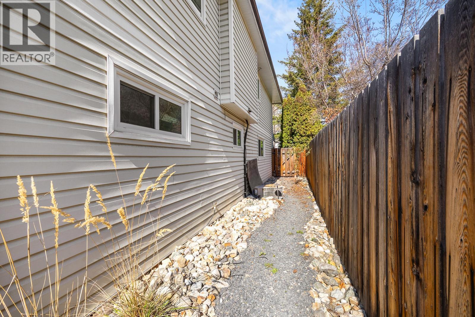 723 Stockwell Avenue - 53