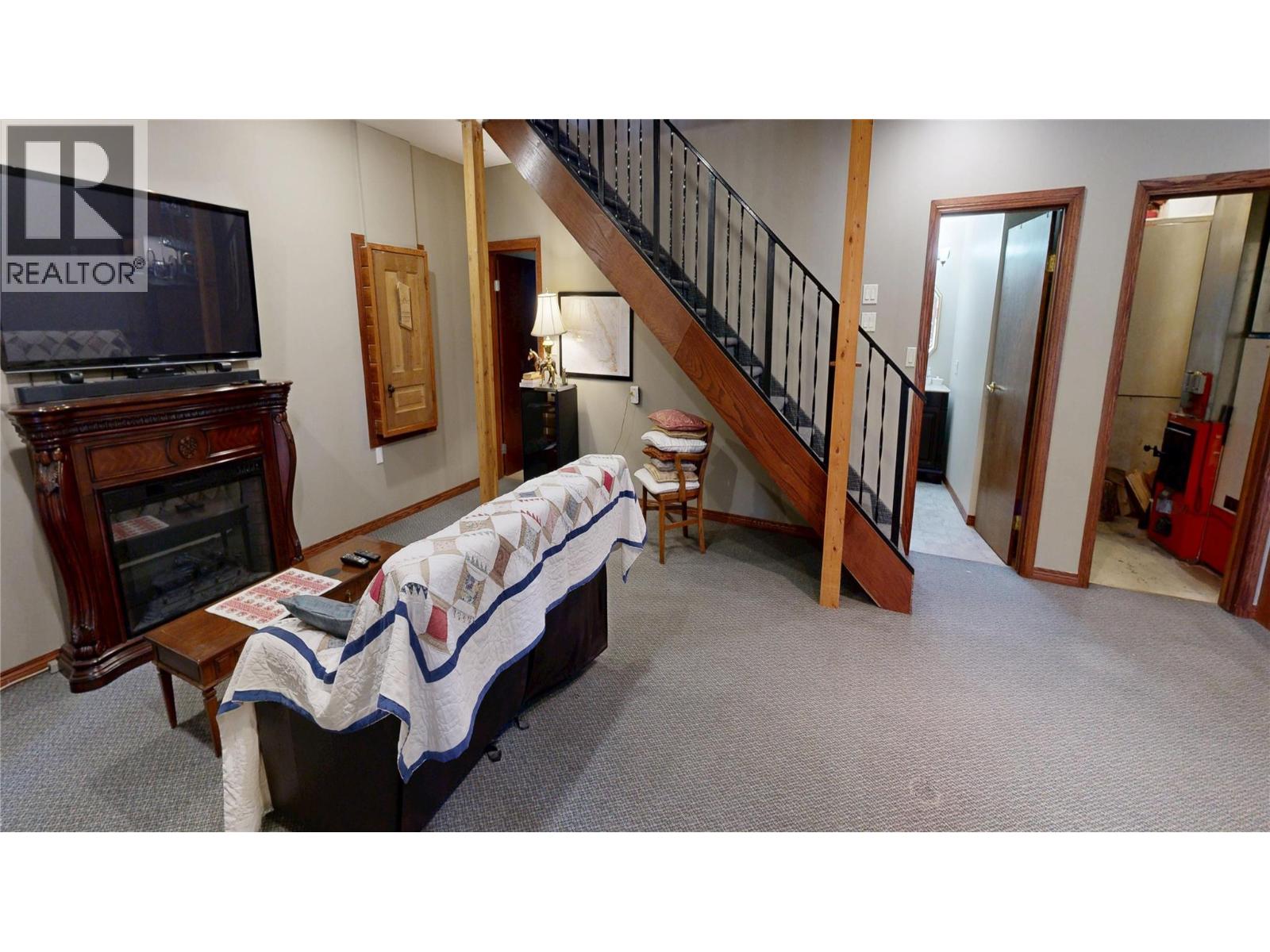 4406 Ashton Road, Spur Valley