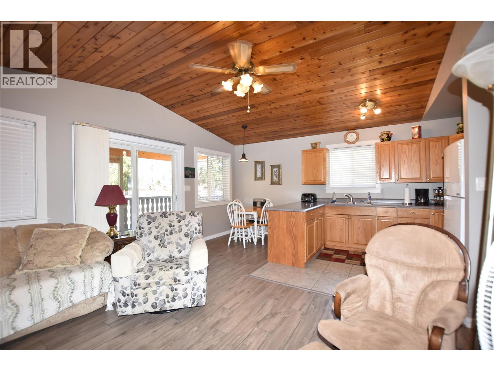 190 Falcon Avenue, Vernon