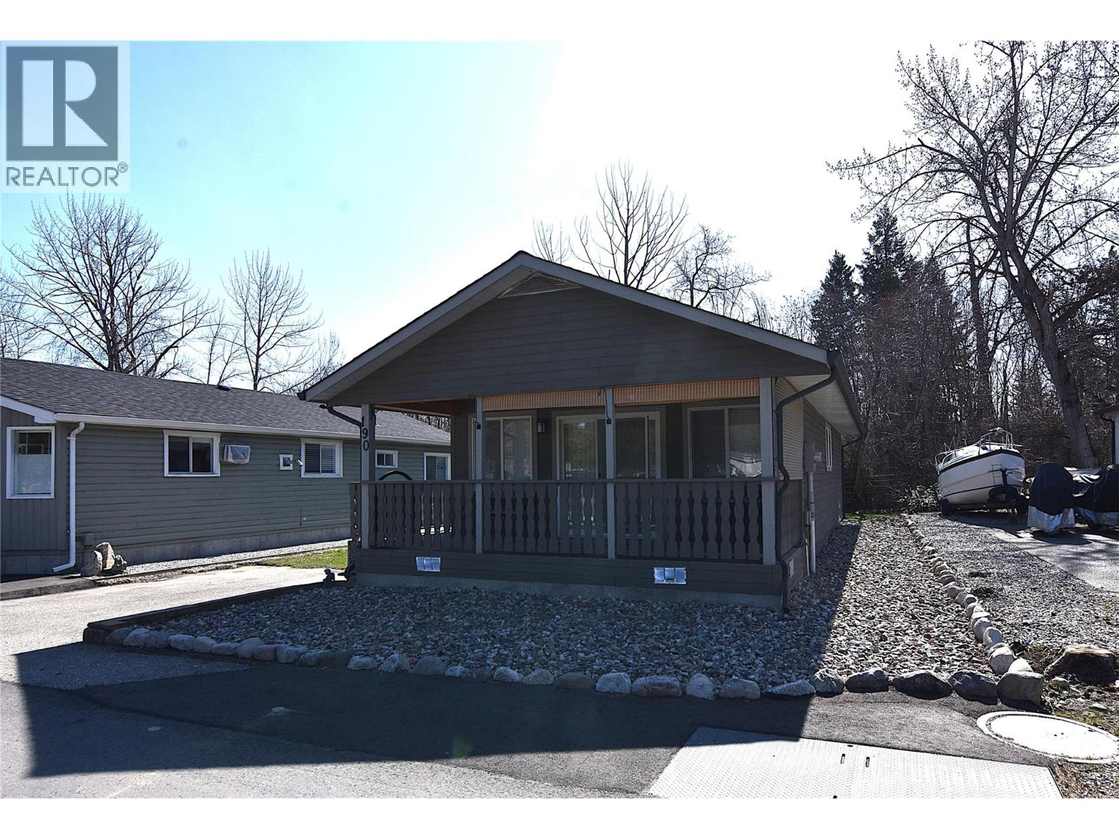 190 Falcon Avenue, Vernon