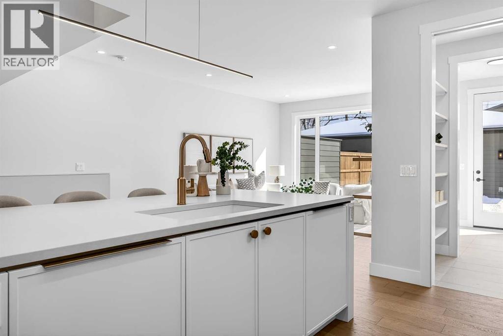 Single Family House for Sale in   Avenue NW Mount Pleasant Calgary 