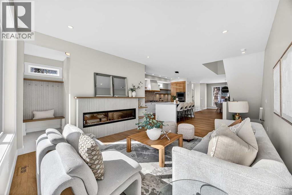 Single Family House for Sale in   Avenue NW Mount Pleasant Calgary 