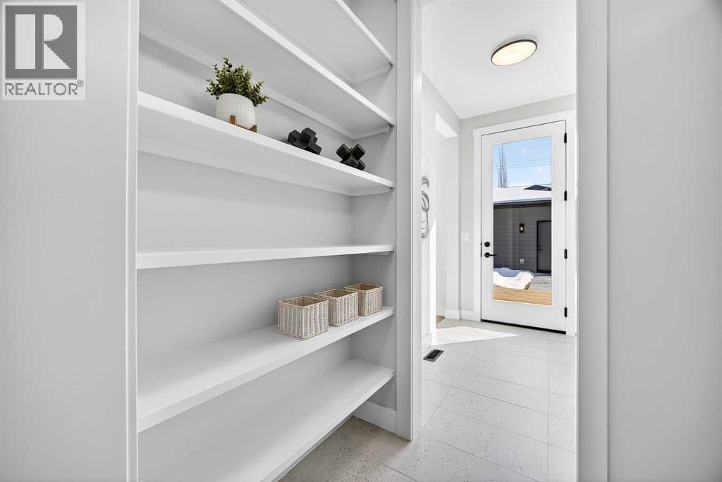 Single Family House for Sale in   Avenue NW Mount Pleasant Calgary 