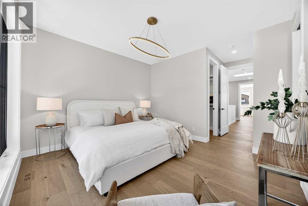 Single Family House for Sale in   Avenue NW Mount Pleasant Calgary 