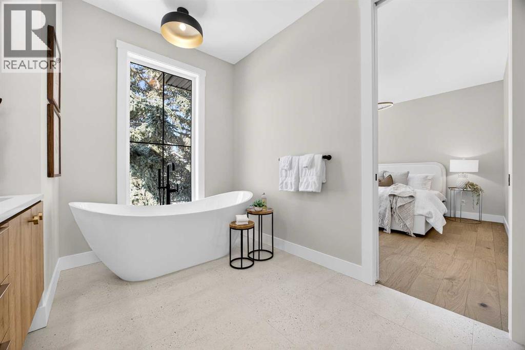 Single Family House for Sale in   Avenue NW Mount Pleasant Calgary 