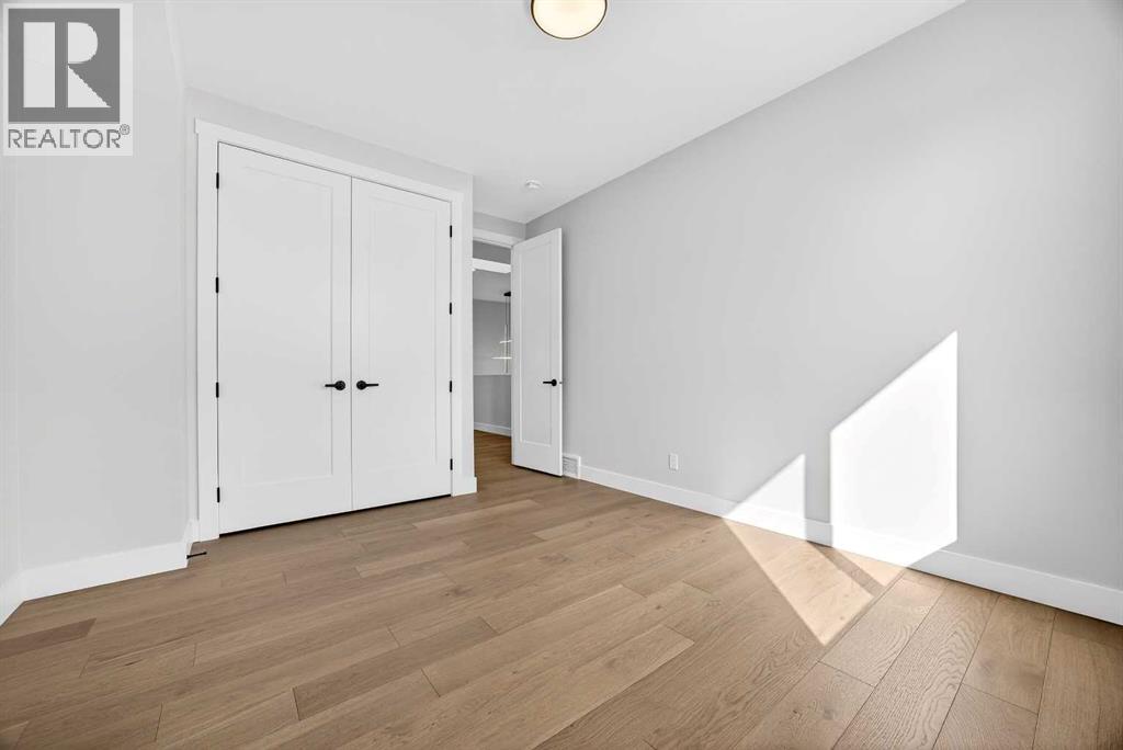 Single Family House for Sale in   Avenue NW Mount Pleasant Calgary 