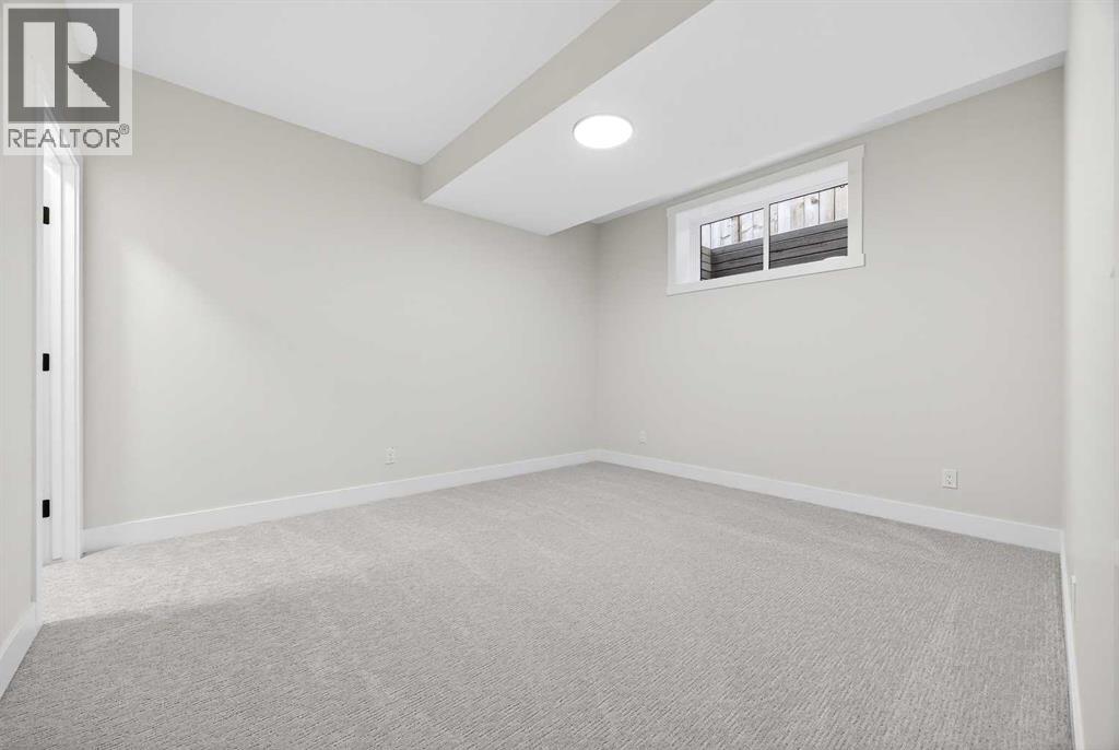 Single Family House for Sale in   Avenue NW Mount Pleasant Calgary 