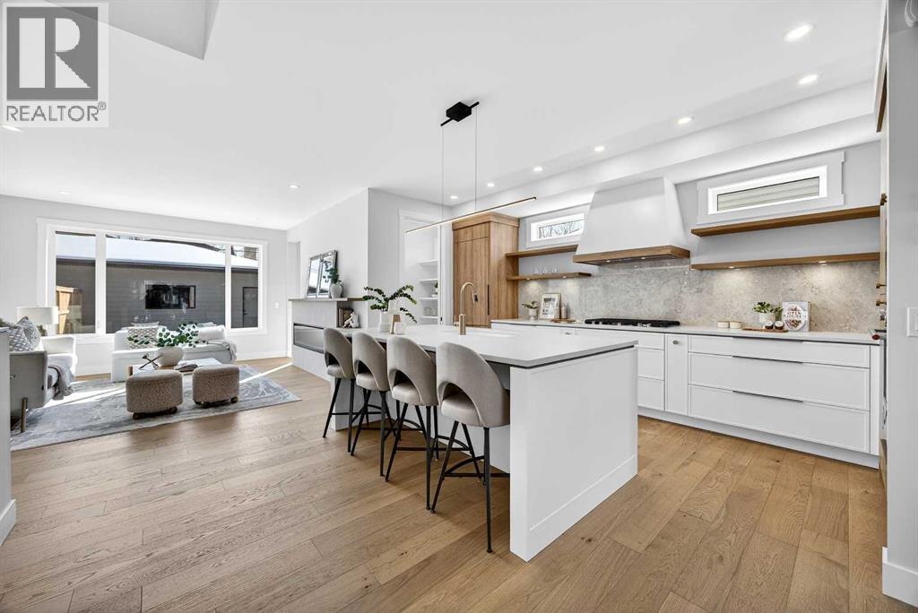 Single Family House for Sale in   Avenue NW Mount Pleasant Calgary 