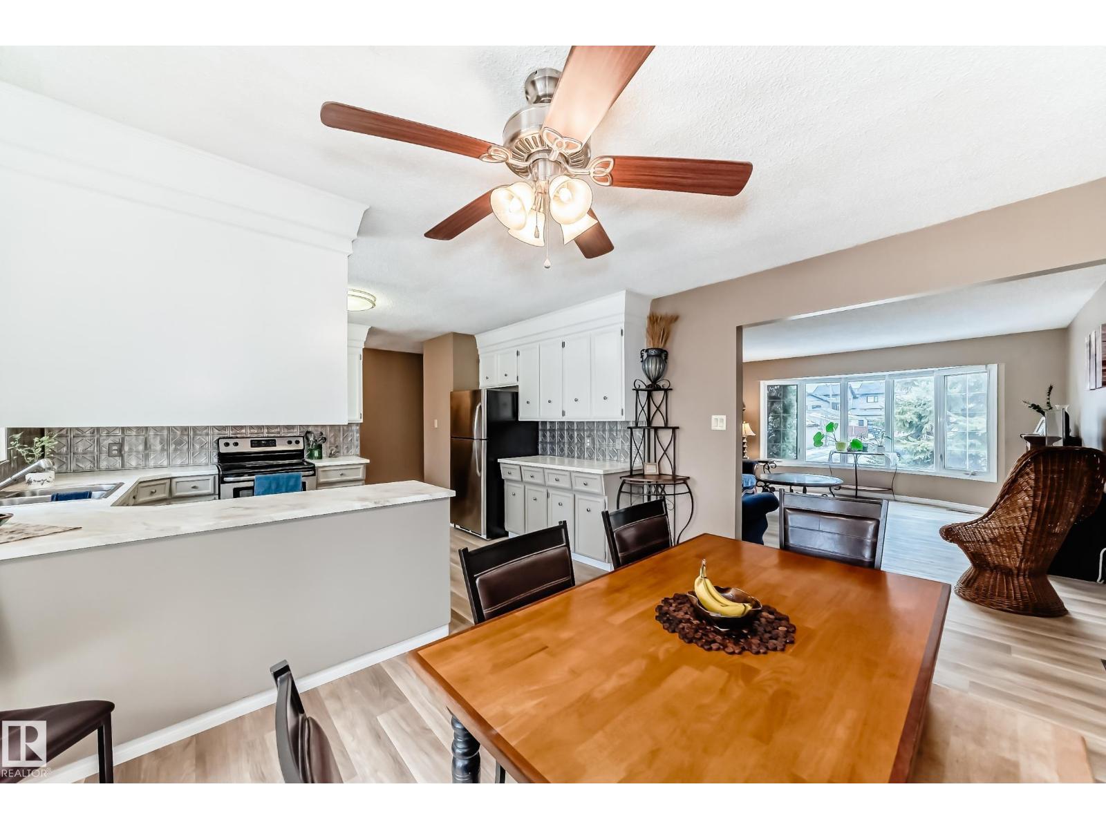 9813 152 ST NW, Edmonton