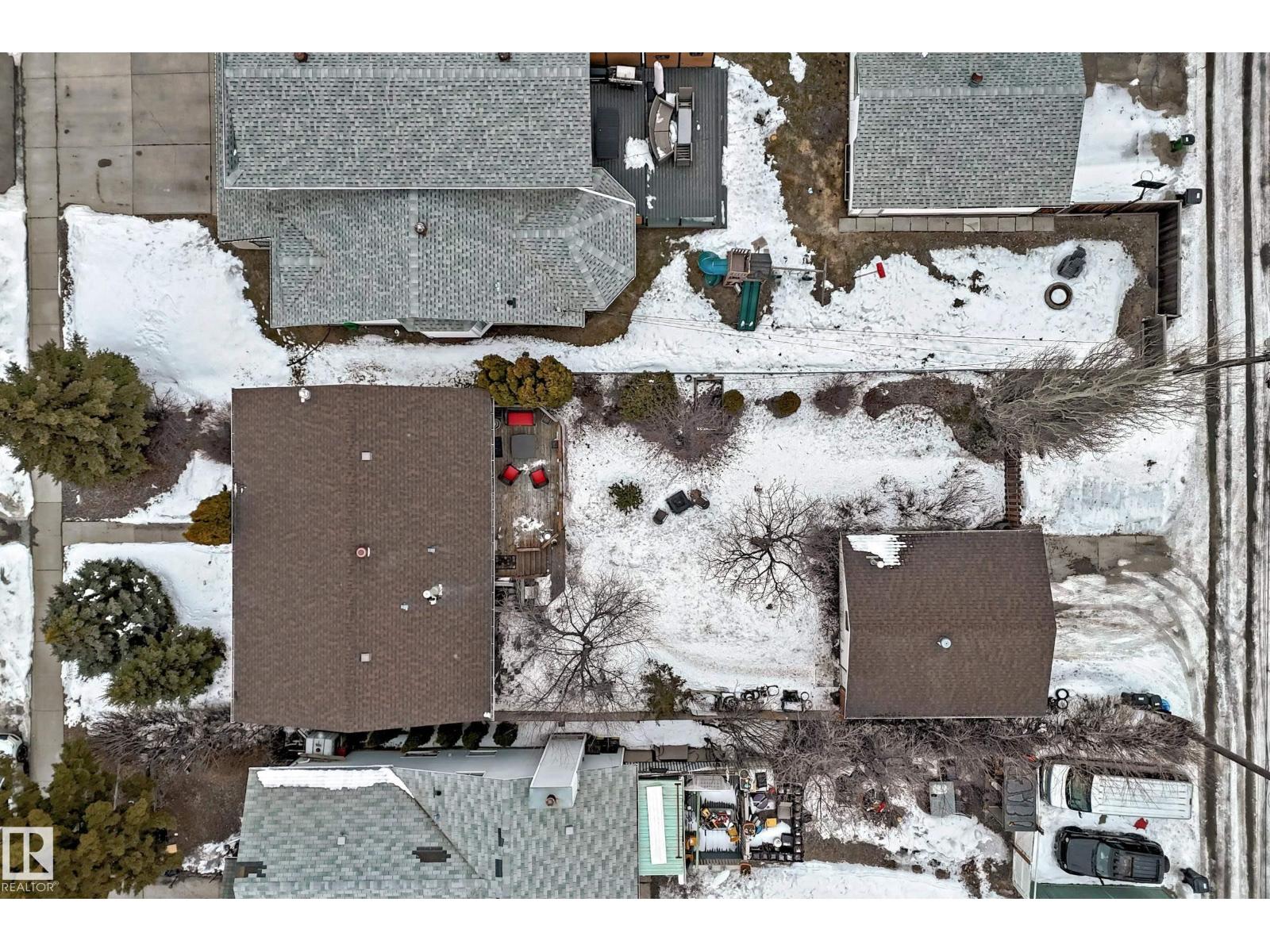 9813 152 ST NW, Edmonton