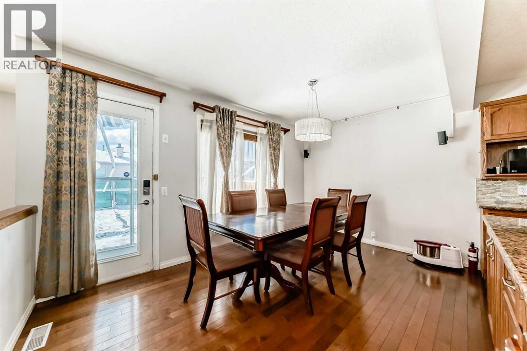 Single Family House for Sale in  Eldorado Close NE Monterey Park Calgary 