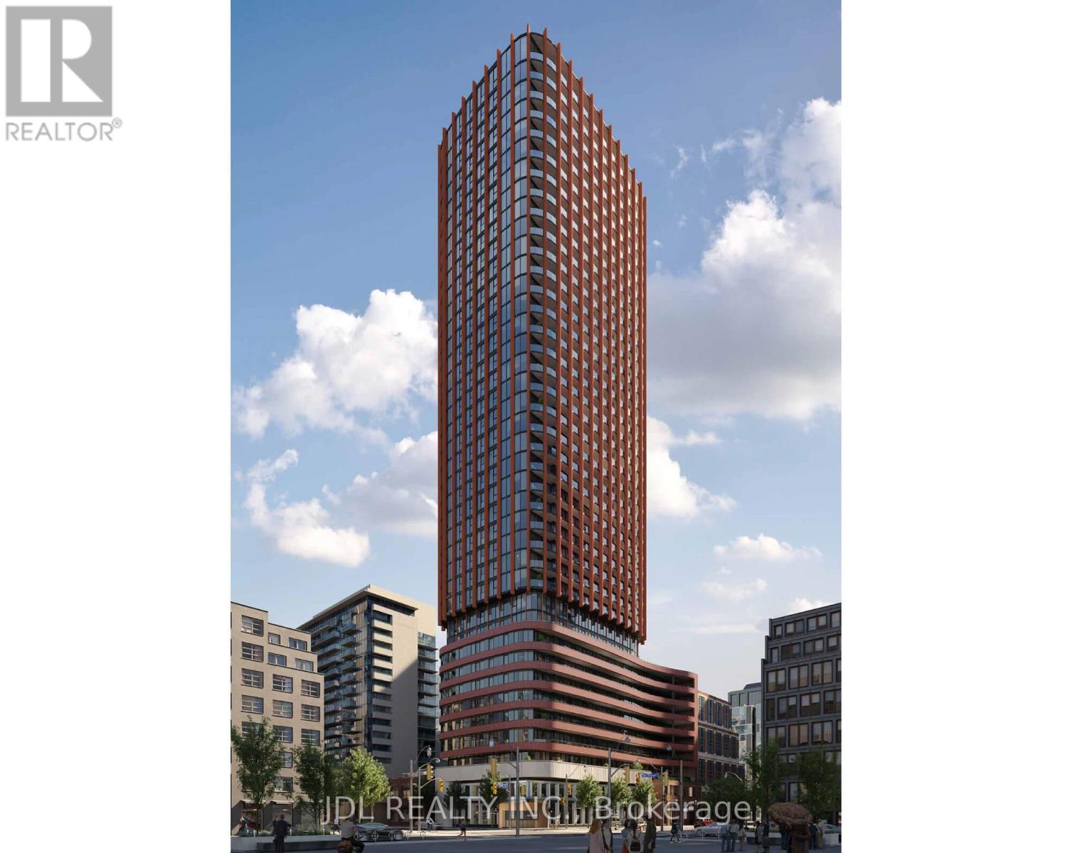 1602 - 180 FRONT STREET E