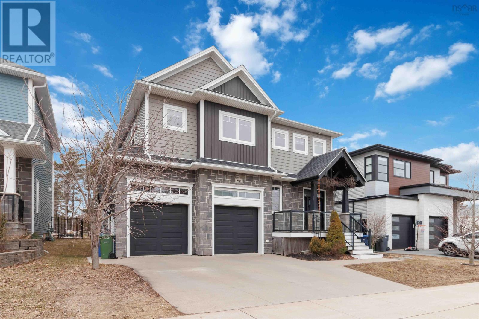 Property 2 of 40 of 60 Amesbury Gate