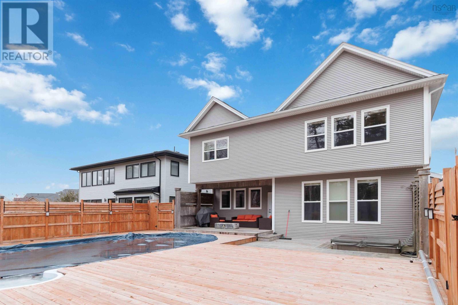 Property 37 of 40 of 60 Amesbury Gate