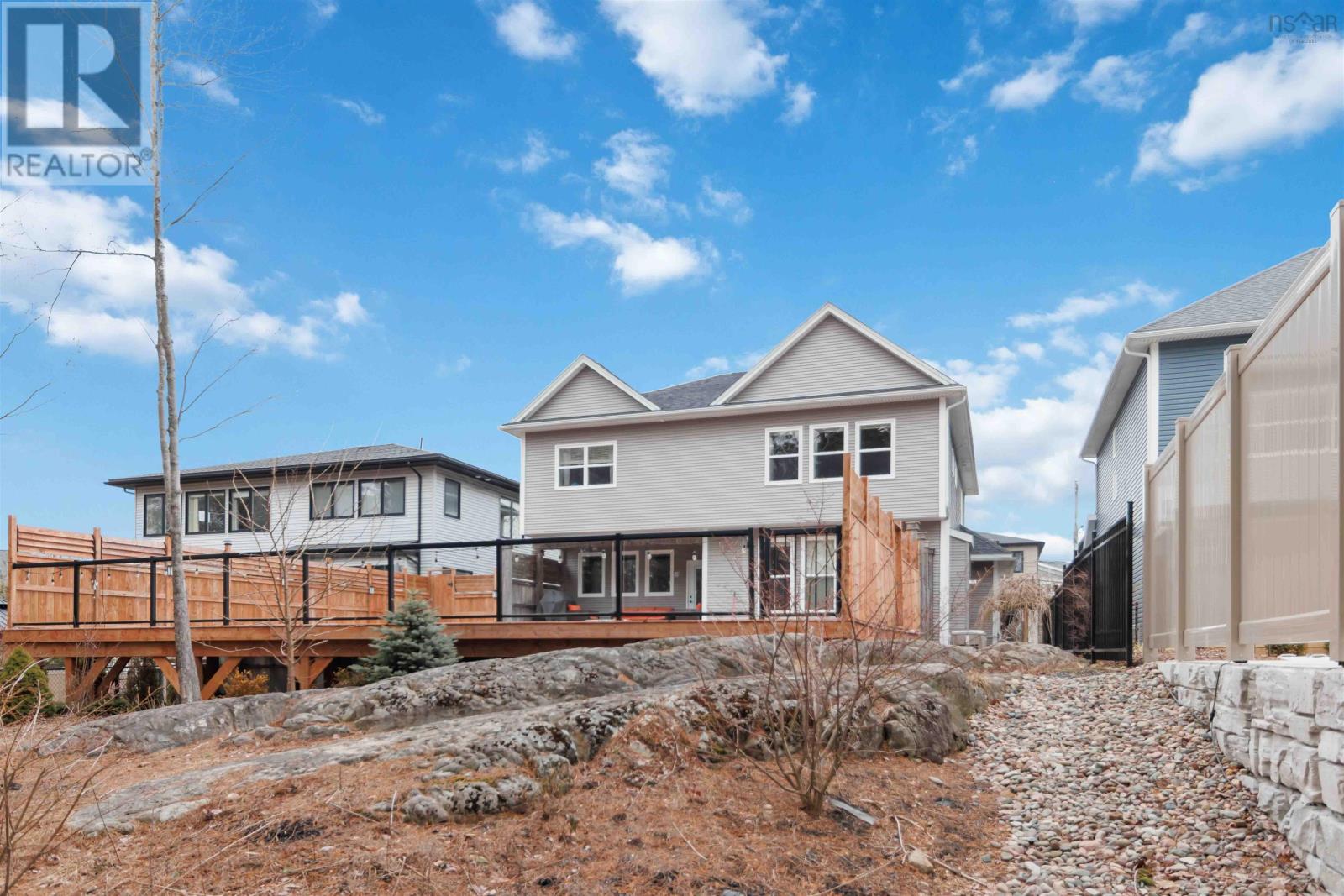 Property 39 of 40 of 60 Amesbury Gate