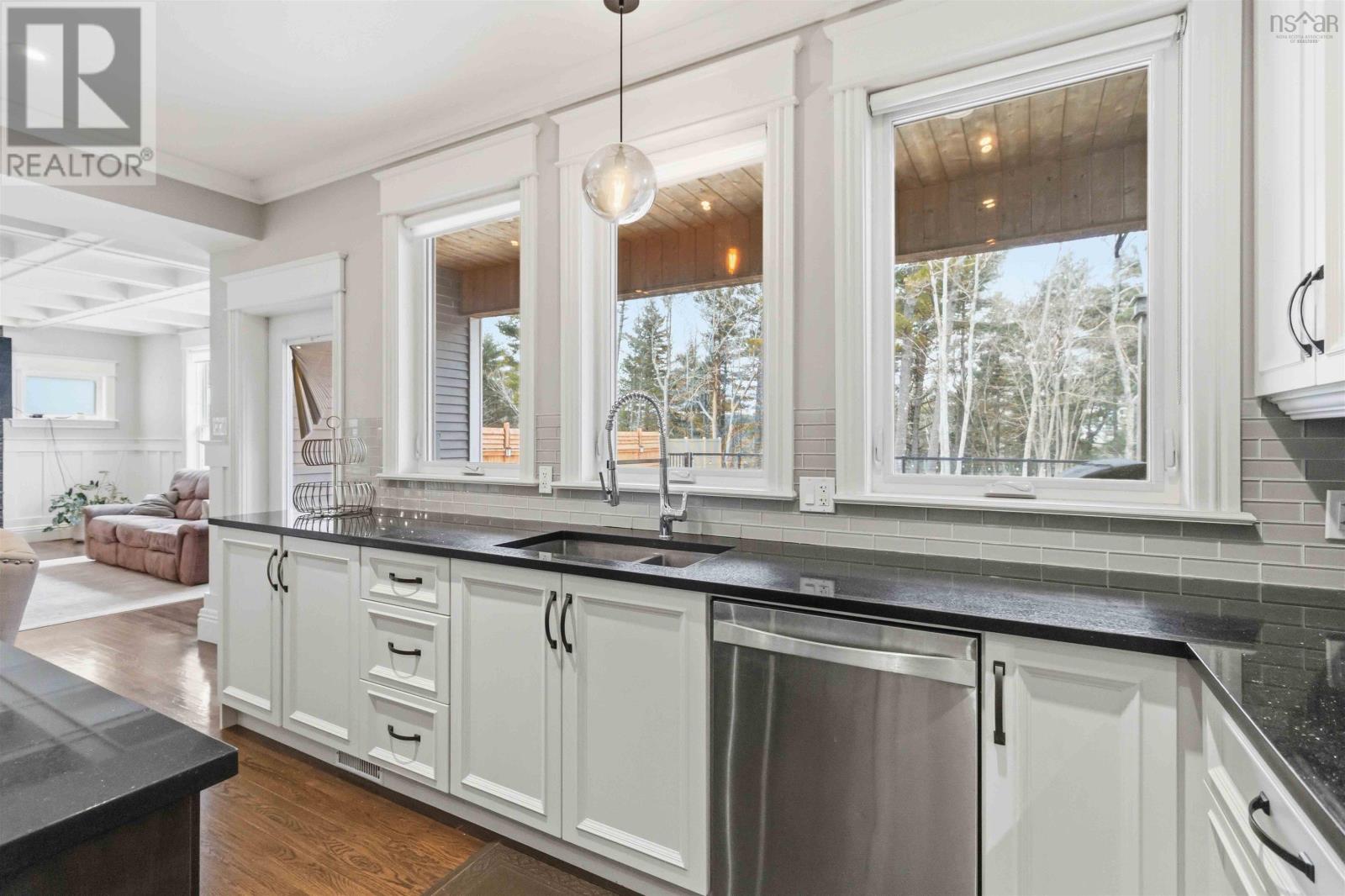 Property 5 of 40 of 60 Amesbury Gate