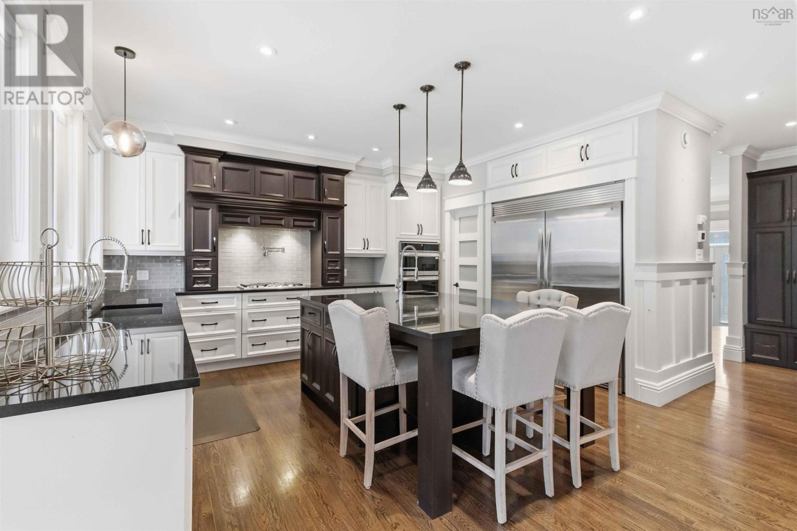 Property 4 of 40 of 60 Amesbury Gate