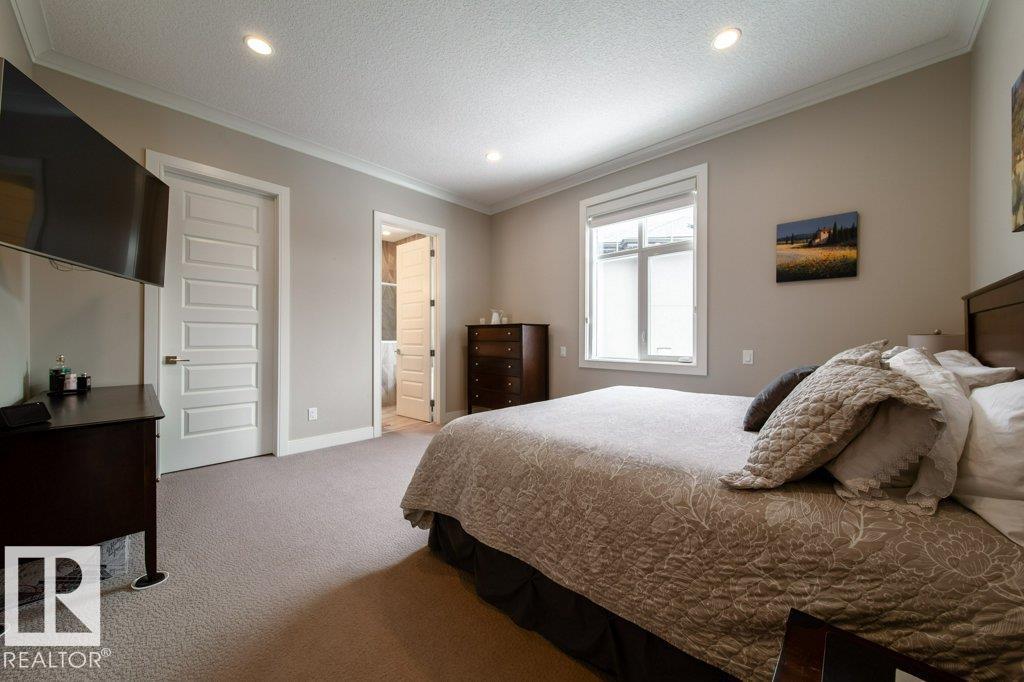 #19 20425 93 AV NW, Edmonton