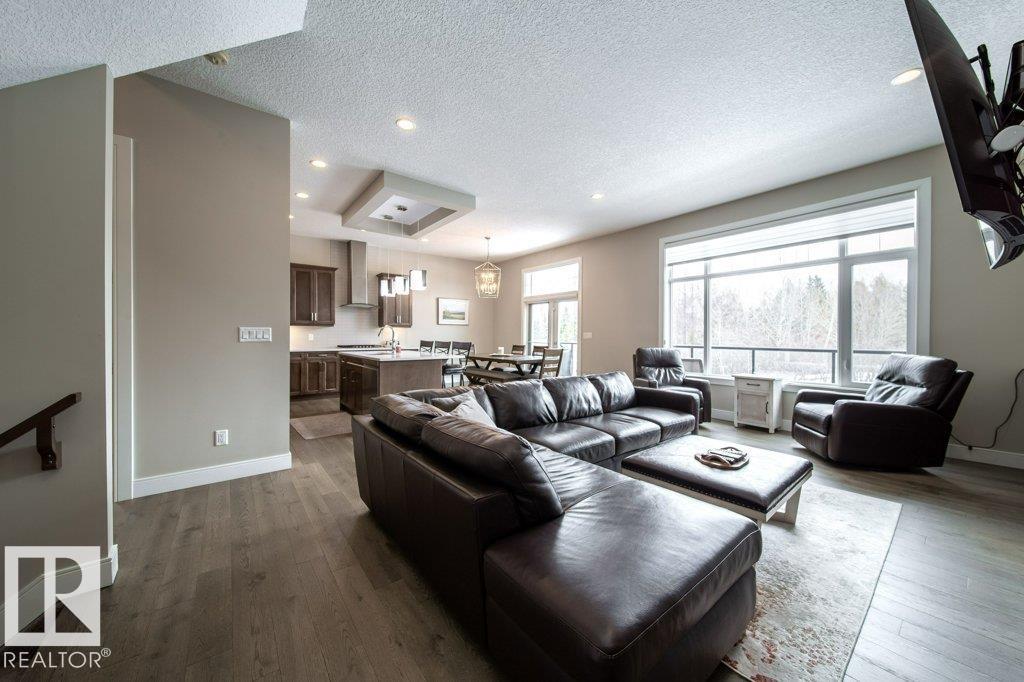 #19 20425 93 AV NW, Edmonton