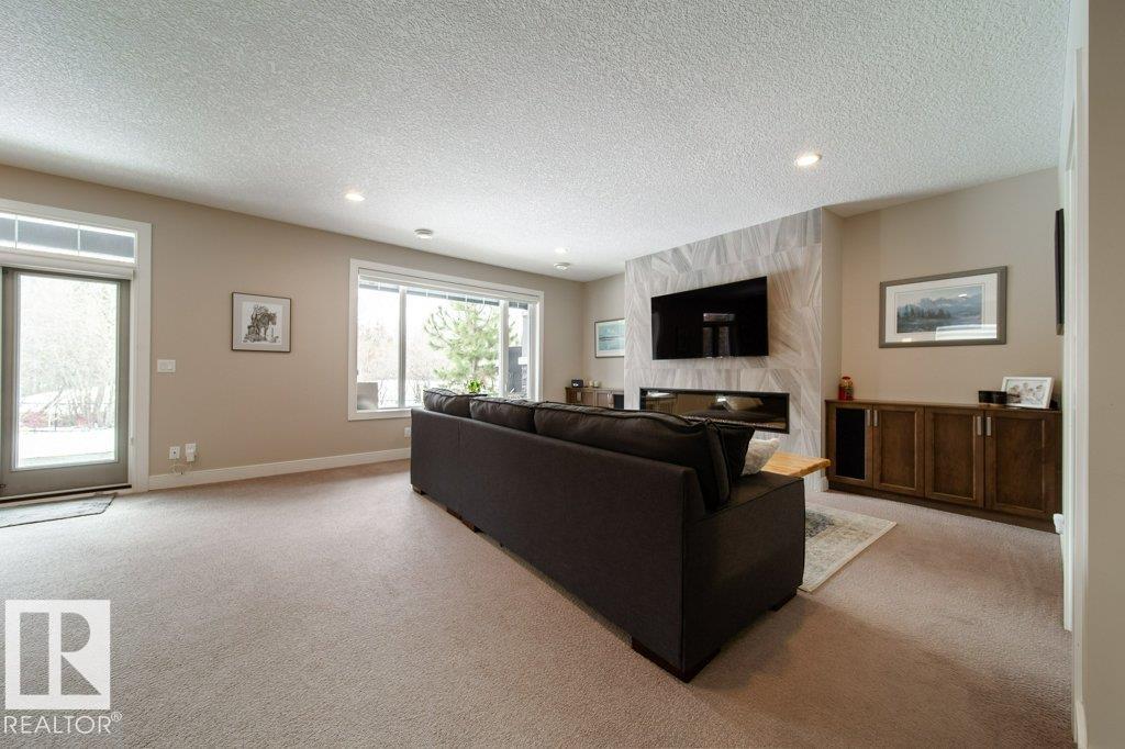 #19 20425 93 AV NW, Edmonton