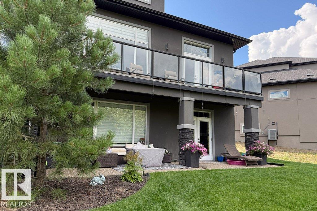 #19 20425 93 AV NW - 65