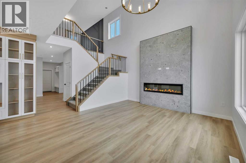 Single Family House for Sale in  Everson Close Evergreen Red Deer 