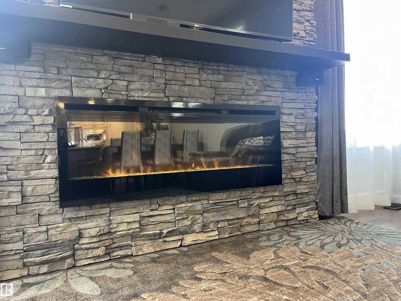 8504 216 ST NW, Edmonton