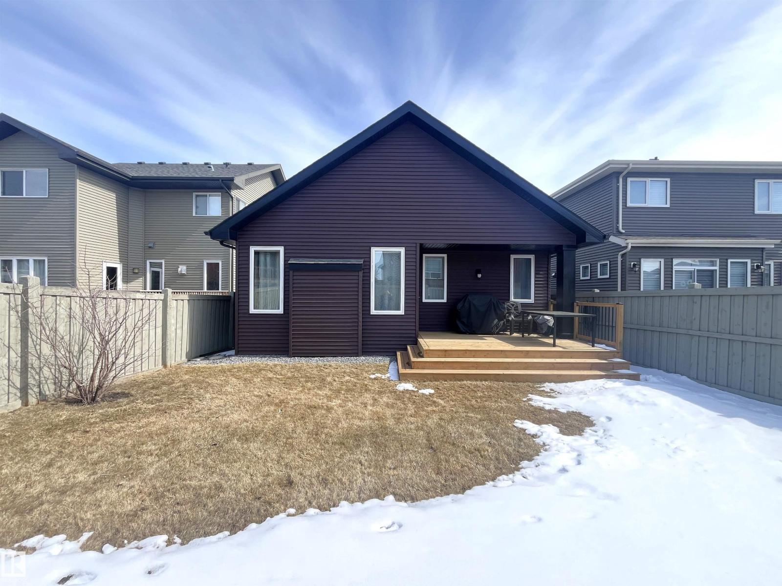 8504 216 ST NW, Edmonton