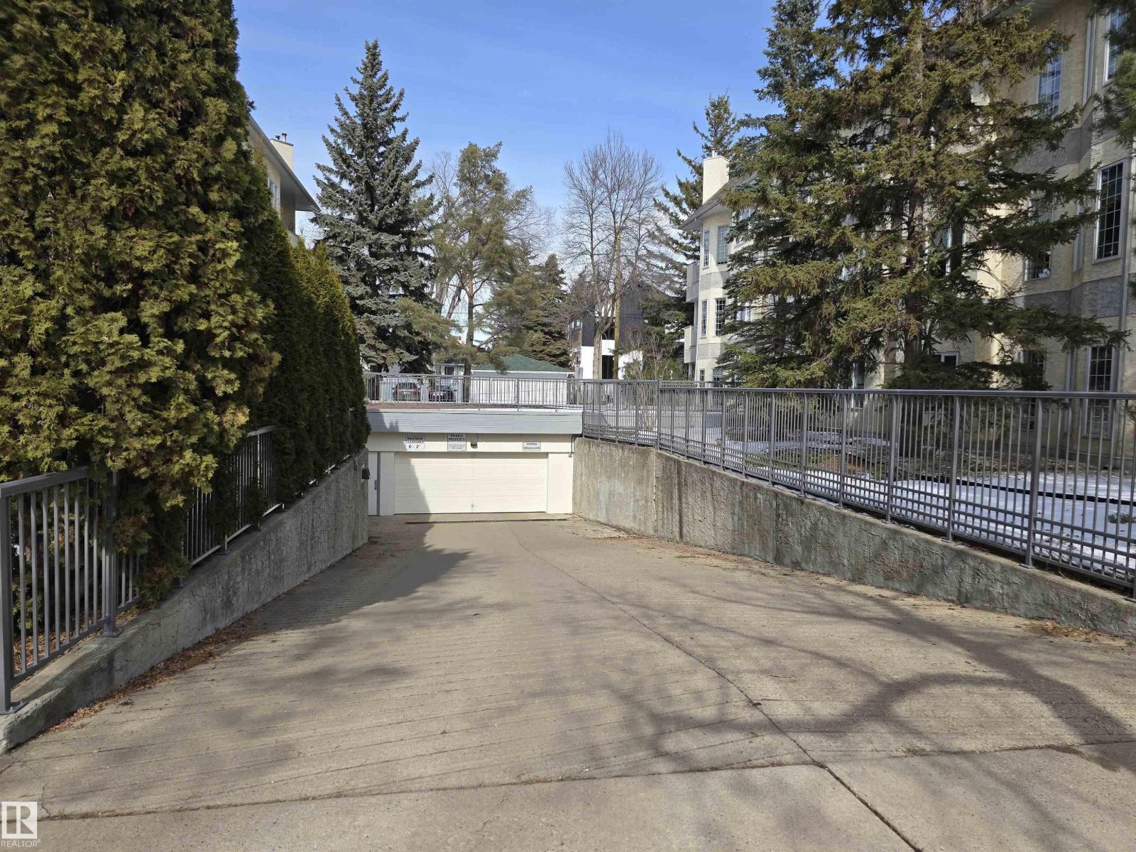 #108 11650 79 AV NW, Edmonton