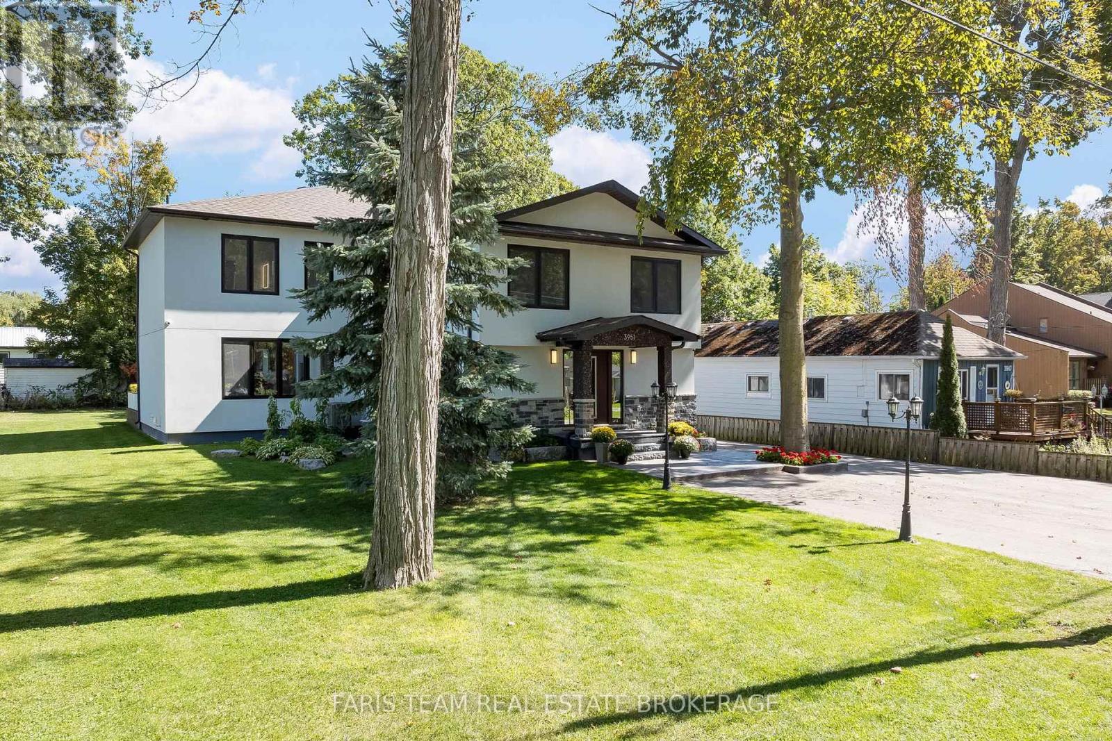 3951 ALBERTA AVENUE - 3