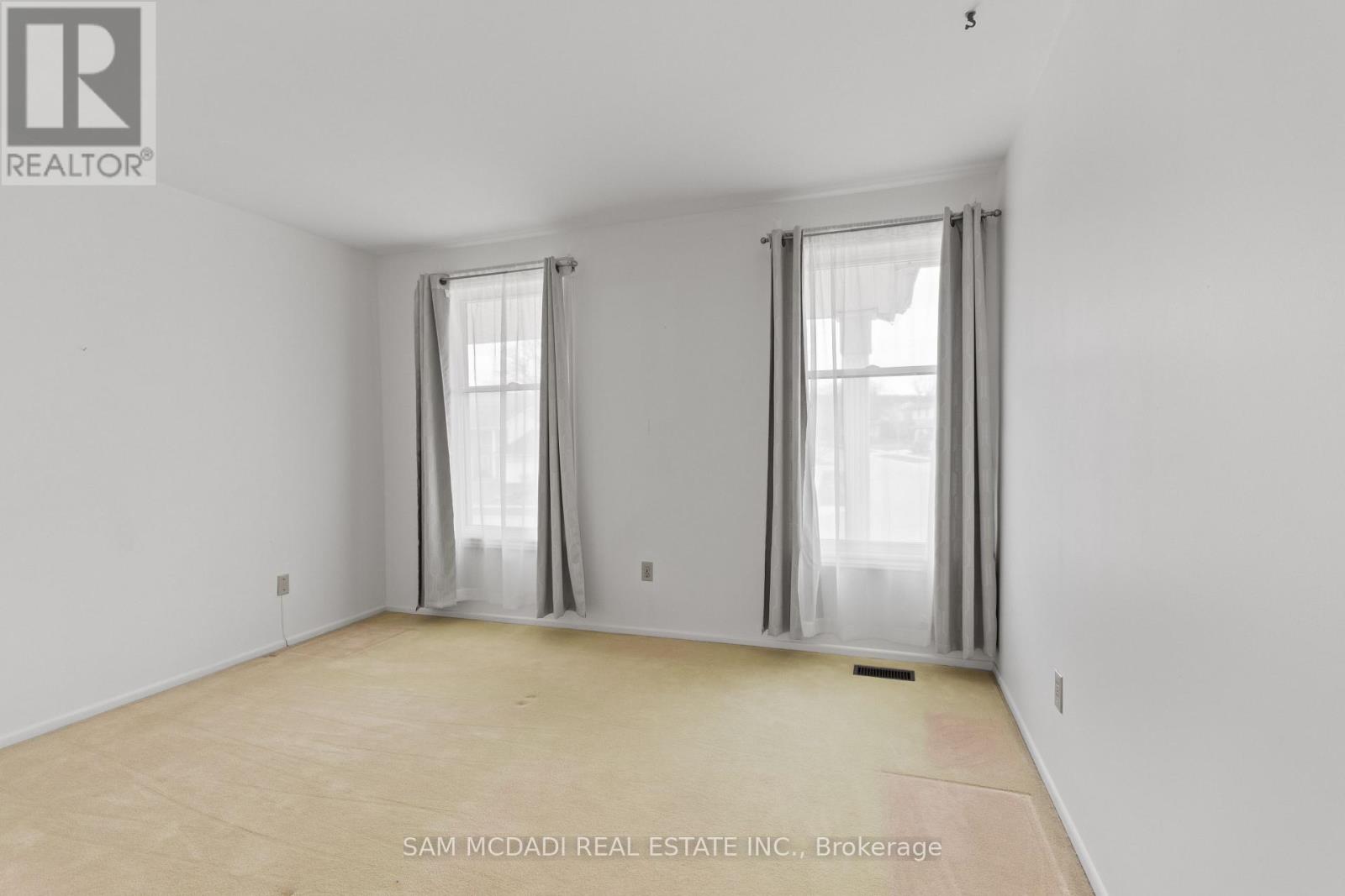 1929 FIELDGATE DRIVE,Burlington (Tyandaga),,