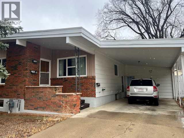 1105 AND 1107 11 STREET S - Image 2