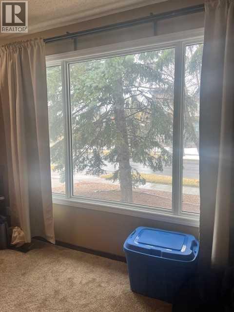 1105 AND 1107 11 STREET S - 27