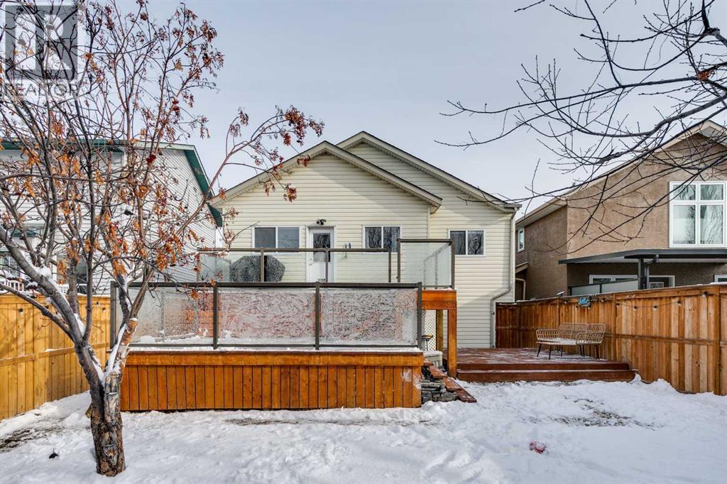 Single Family House 4 Level for Sale in  Somerset Drive SW Somerset Calgary 