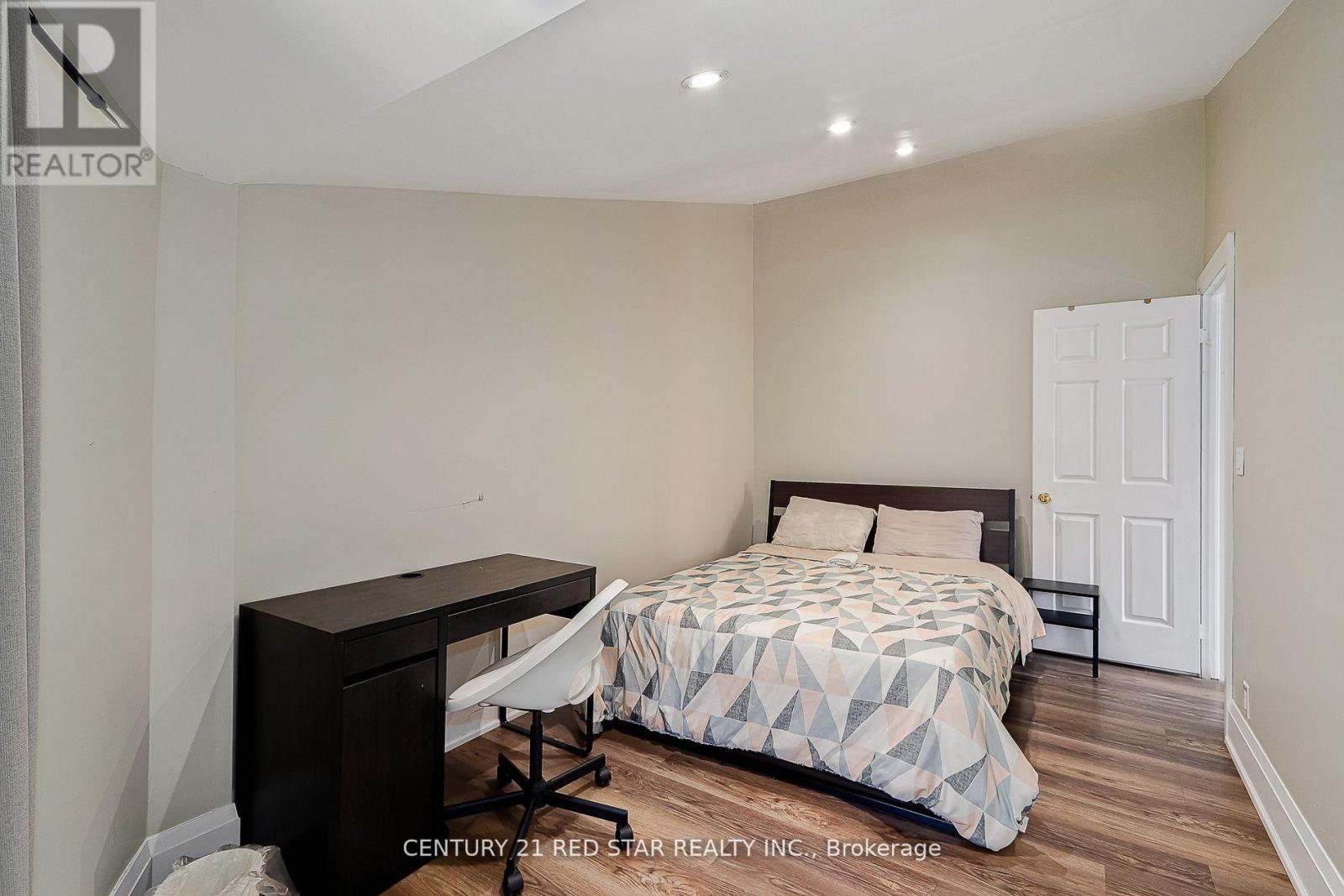 112 NORDIC ROAD - 32