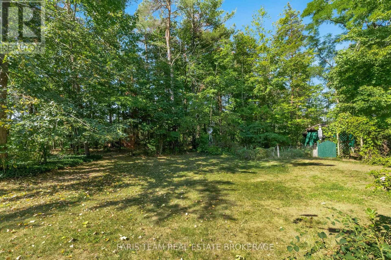 21 FOREST HILL DRIVE - 46