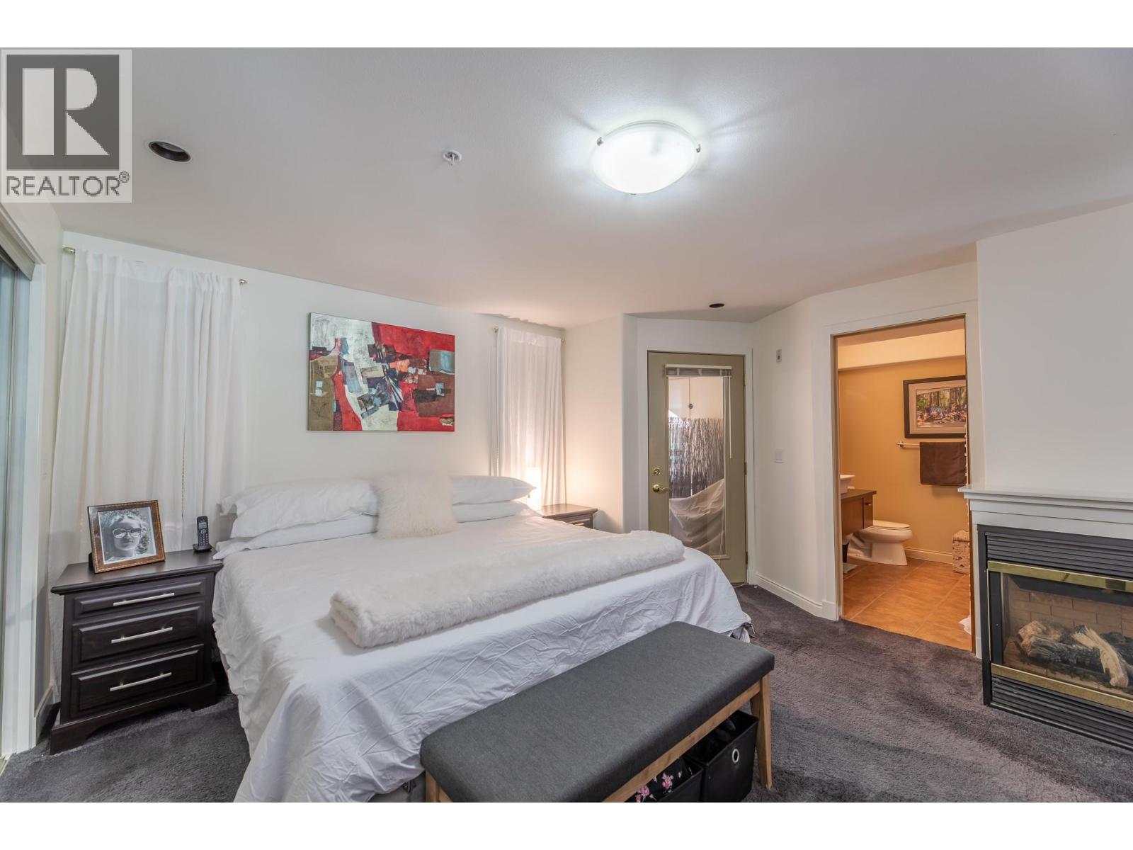 #208 250 MARINA Way - 16
