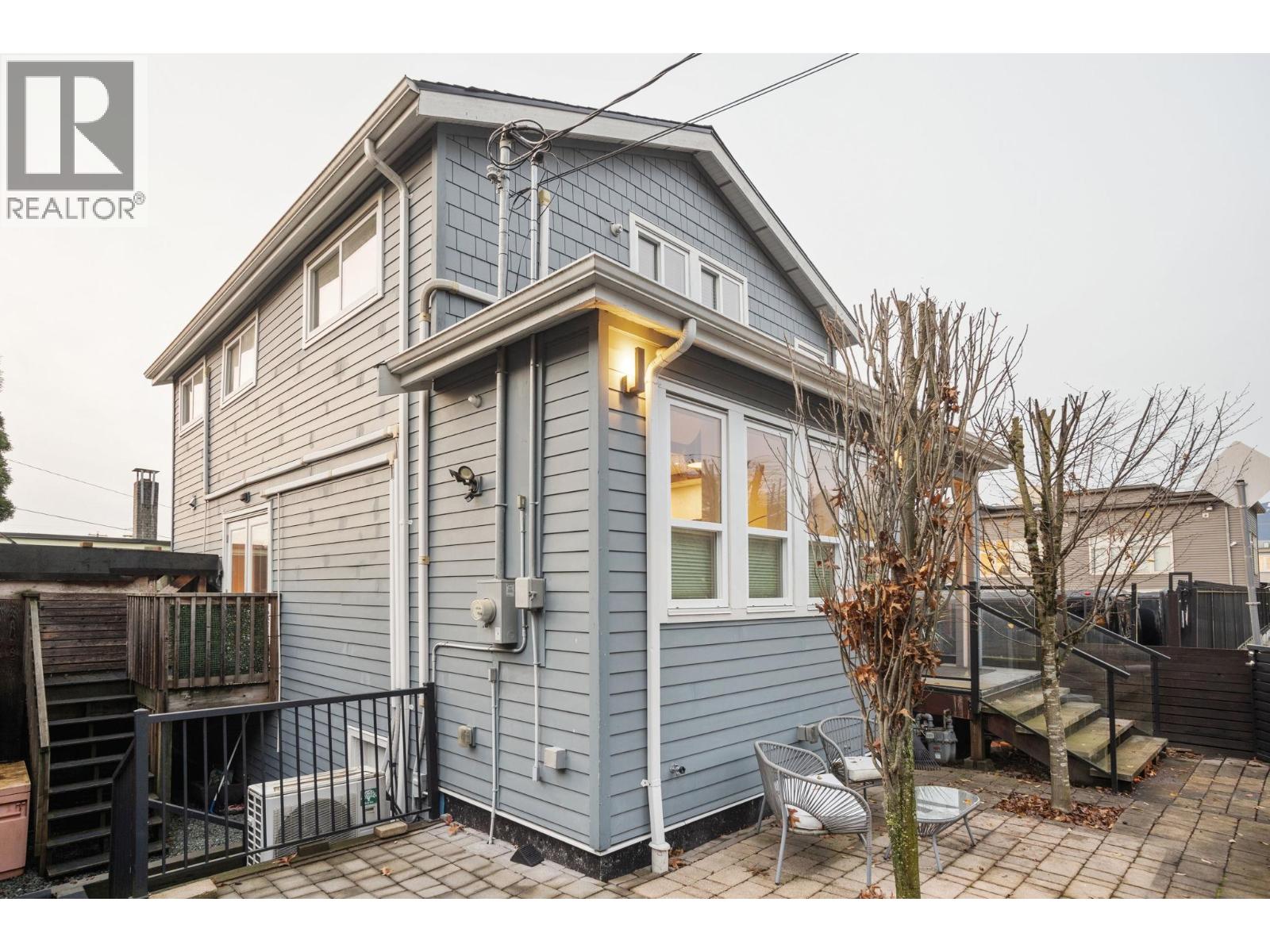 933 MCLEAN DRIVE — photo 3