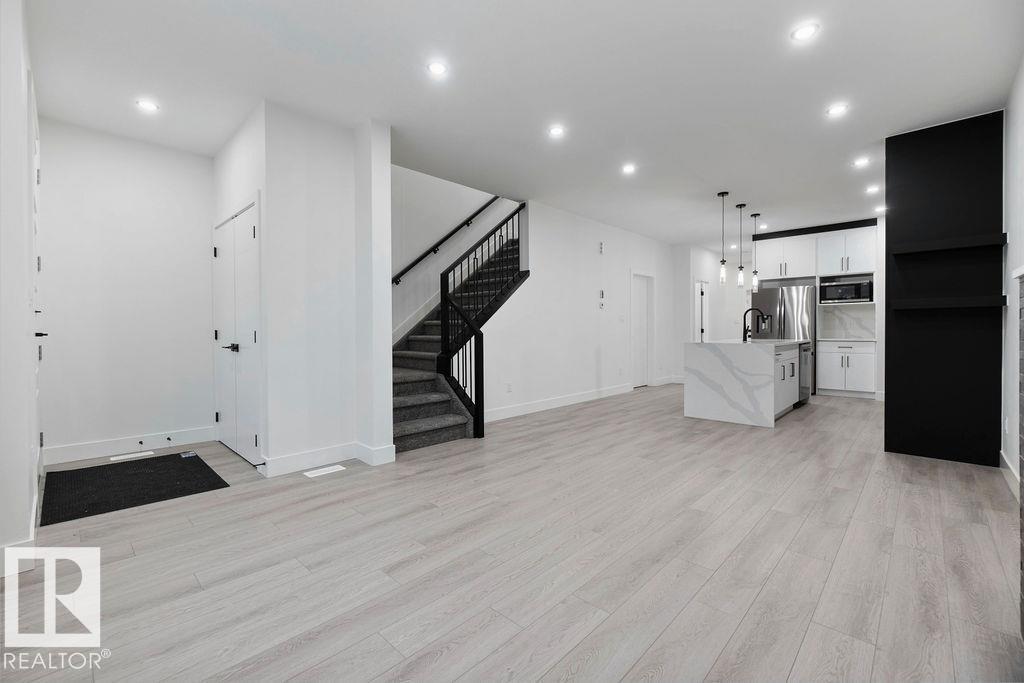 12309 91 ST NW NW, Edmonton