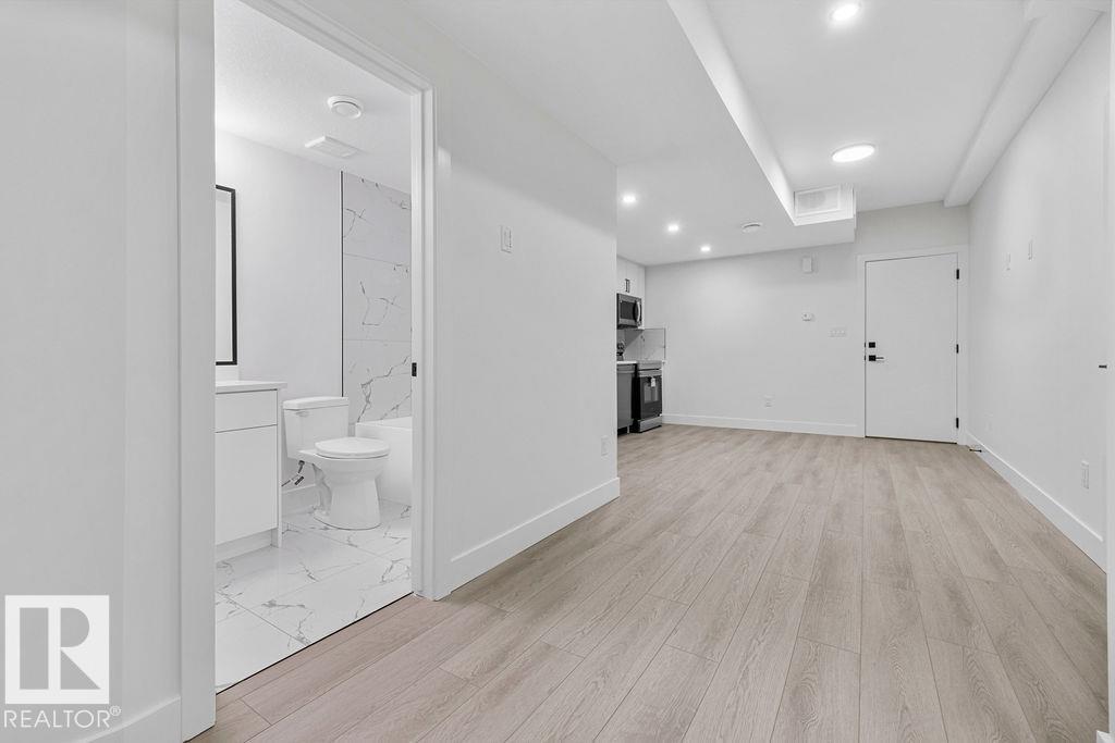 12309 91 ST NW NW, Edmonton