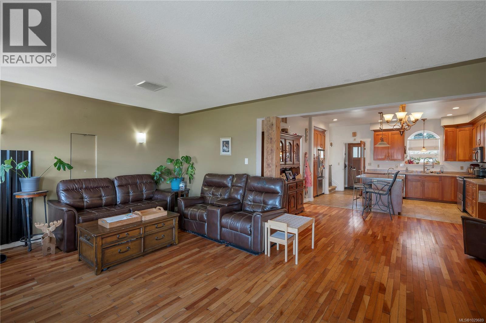 4005 Island Hwy S, Campbell River