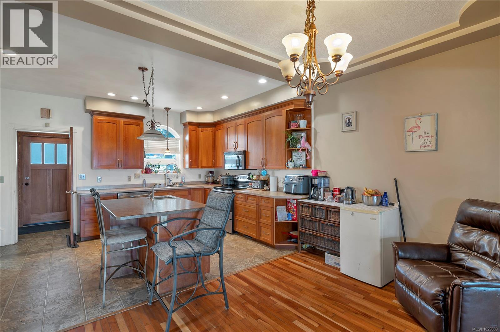 4005 Island Hwy S, Campbell River