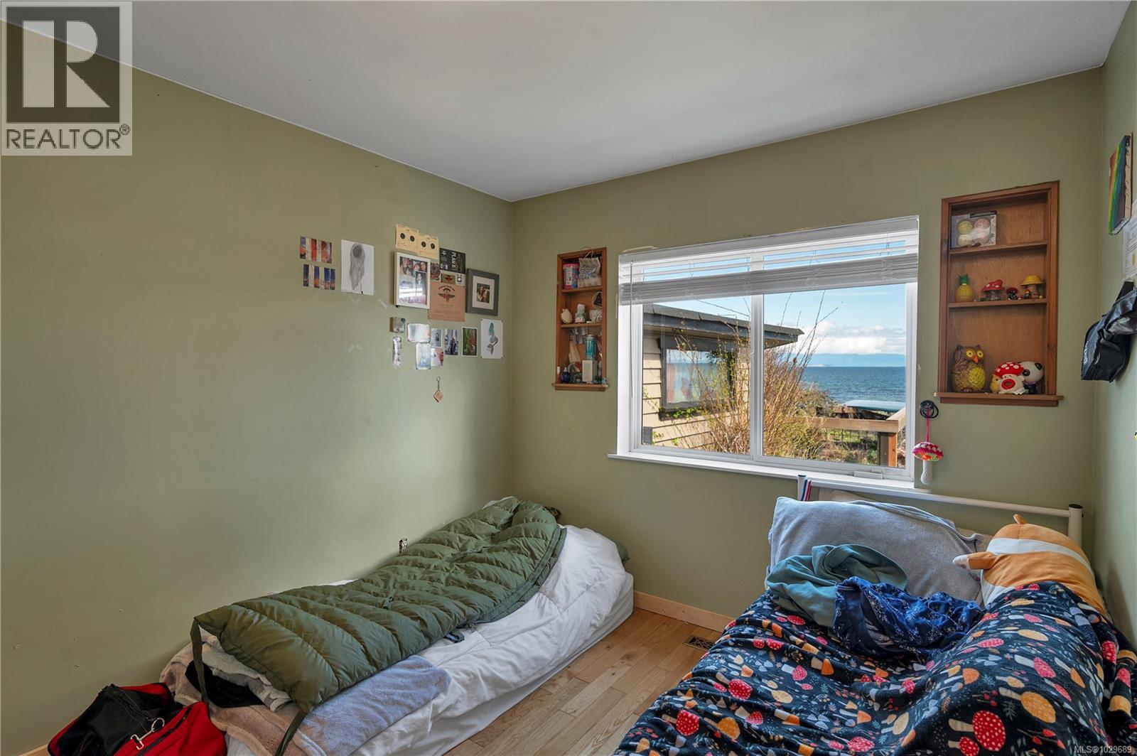 4005 Island Hwy S, Campbell River